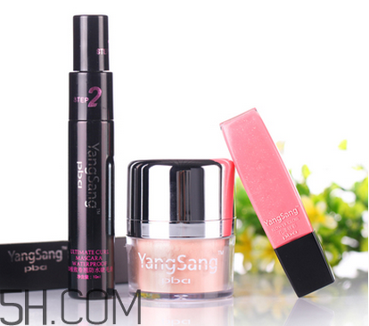 定妝粉怎么用？散粉怎么定妝？