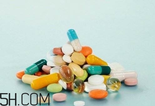 為什么會(huì)長(zhǎng)紅血絲？怎么通過健康的食療去除紅血絲？