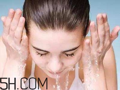 為什么會(huì)長(zhǎng)紅血絲？怎么通過健康的食療去除紅血絲？