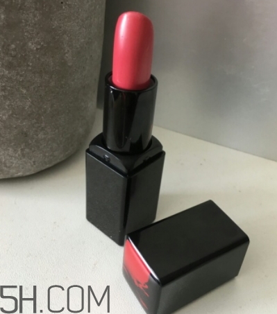 胭脂紅口紅適合什么人？胭脂紅口適合年齡