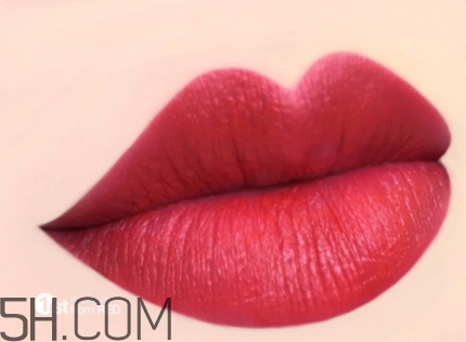 胭脂紅口紅適合什么人？胭脂紅口適合年齡
