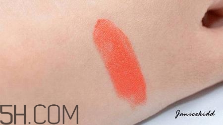 紀(jì)梵希新版禁忌之吻色號(hào)試色 紀(jì)梵希禁忌之吻16號(hào)好用嗎 紀(jì)梵希新版禁忌之吻色號(hào)試色 紀(jì)梵希禁忌之吻16號(hào)好用嗎