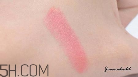 紀(jì)梵希新版禁忌之吻色號(hào)試色 紀(jì)梵希禁忌之吻16號(hào)好用嗎 紀(jì)梵希新版禁忌之吻色號(hào)試色 紀(jì)梵希禁忌之吻16號(hào)好用嗎