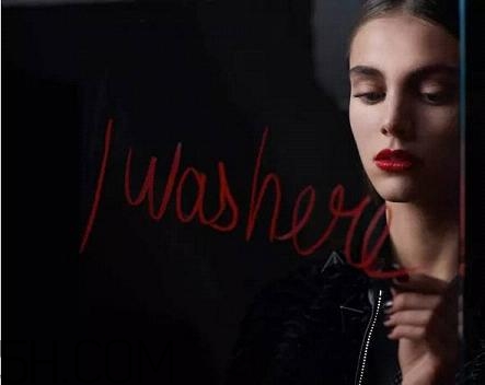 紀(jì)梵希新版禁忌之吻色號(hào)試色 紀(jì)梵希禁忌之吻16號(hào)好用嗎 紀(jì)梵希新版禁忌之吻色號(hào)試色 紀(jì)梵希禁忌之吻16號(hào)好用嗎