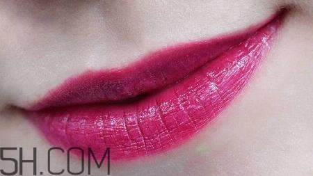 紀(jì)梵希新版禁忌之吻色號(hào)試色 紀(jì)梵希禁忌之吻16號(hào)好用嗎 紀(jì)梵希新版禁忌之吻色號(hào)試色 紀(jì)梵希禁忌之吻16號(hào)好用嗎