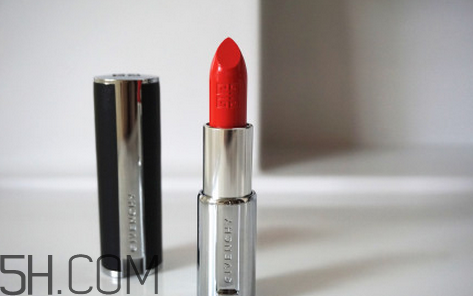 紀(jì)梵希304是西柚色嗎？紀(jì)梵希小羊皮304和317哪個好看？