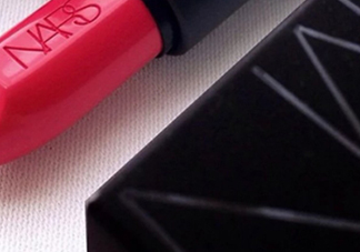 nars mona和mac chili顏色一樣嗎？nars mona和chili試色對(duì)比