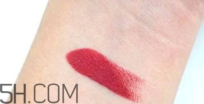 nars leslie張國榮色是什么顏色？nars leslie口紅試色