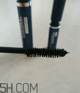 歐蒙睫毛膏和火烈鳥哪個好?歐蒙睫毛膏好用嗎？