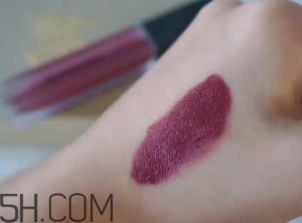 burberry牛血色口紅是幾號？burberry巴寶莉牛血色試色