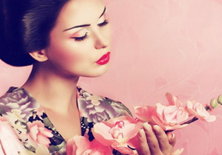 手大拇指下面肌肉疼是怎么回事？拇指下面肌肉疼怎么辦？