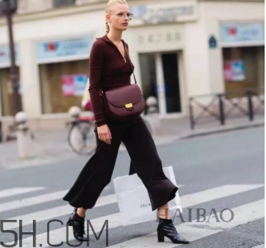 勃艮第紅是什么顏色？勃艮第色是酒紅色嗎？