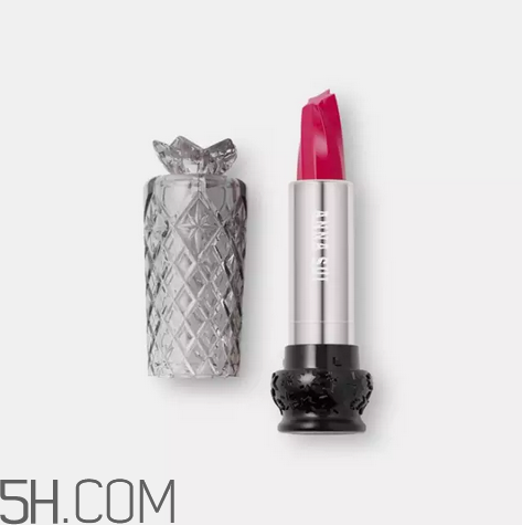 涂口紅前用bb打底可以嗎？最近比較火的口紅品牌有哪些？