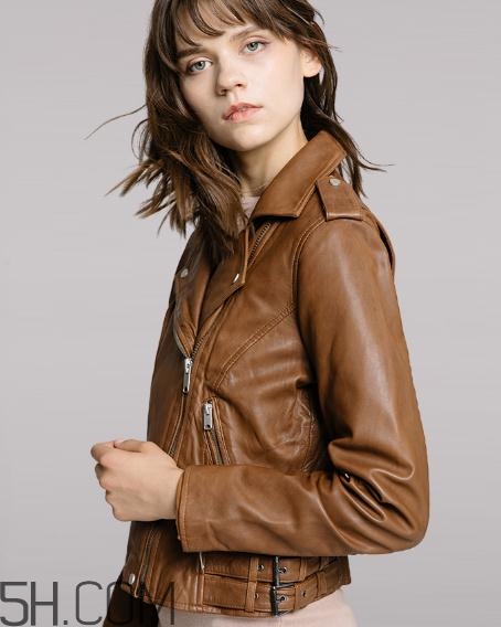 皮衣能用洗衣機洗嗎？皮衣可以脫水嗎？