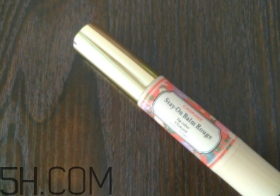 奶油杏色口紅適合什么人？奶油杏子色口紅適合黃皮嗎？