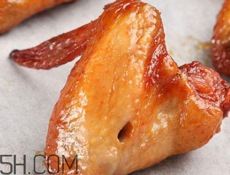 雞翅有點(diǎn)味還能吃嗎 雞翅有味了怎么辦 雞翅有點(diǎn)味還能吃嗎 雞翅有味了怎么辦