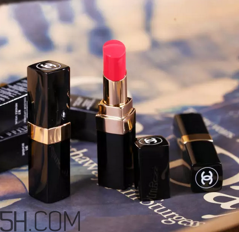 涂口紅前用bb打底可以嗎？最近比較火的口紅品牌有哪些？