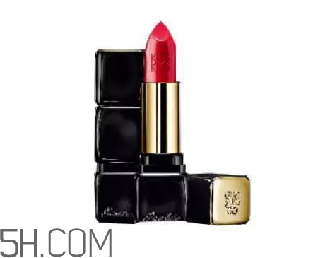 涂口紅前用bb打底可以嗎？最近比較火的口紅品牌有哪些？