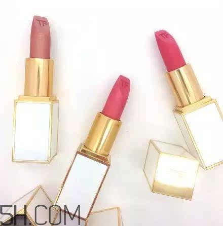 涂口紅前用bb打底可以嗎？最近比較火的口紅品牌有哪些？