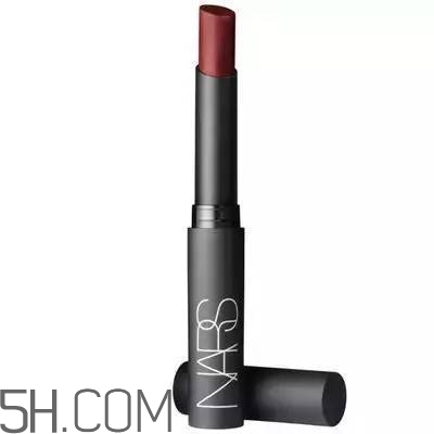 涂口紅前用bb打底可以嗎？最近比較火的口紅品牌有哪些？