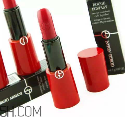 涂口紅前用bb打底可以嗎？最近比較火的口紅品牌有哪些？