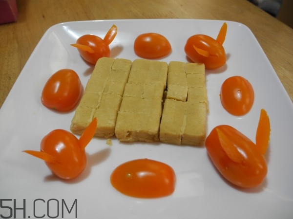 綠豆糕和香蕉能一起吃嗎？吃了綠豆糕還能吃香蕉嗎？