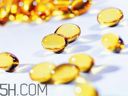 維生素e要咬破吃嗎？維生素e要吃多久才有效？