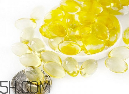 維生素e要咬破吃嗎？維生素e要吃多久才有效？