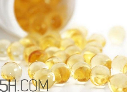 維生素e藥店有賣(mài)嗎？維生素e要和c一起吃嗎？