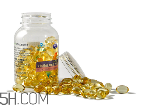 維生素e能祛眼袋嗎？維生素e能祛斑嗎？