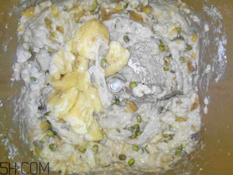 綠豆糕和香蕉能一起吃嗎？吃了綠豆糕還能吃香蕉嗎？