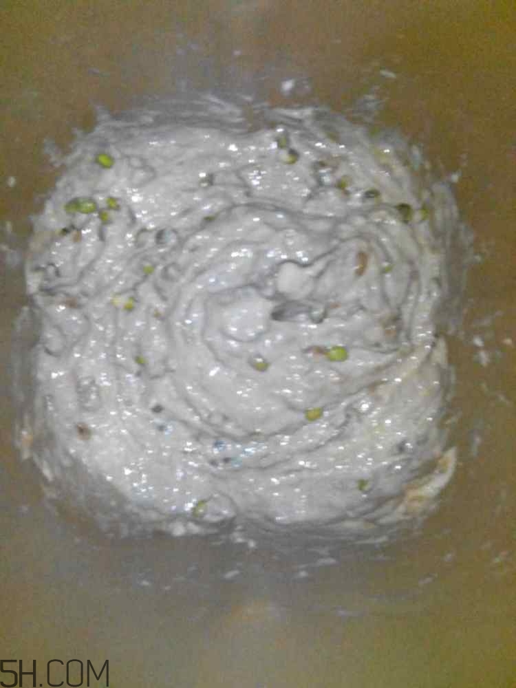 綠豆糕和香蕉能一起吃嗎？吃了綠豆糕還能吃香蕉嗎？