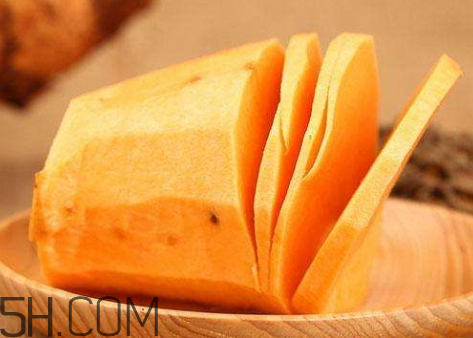 一個紅薯的熱量是多少 一個紅薯多少卡路里 一個紅薯的熱量是多少 一個紅薯多少卡路里