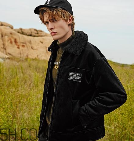 馬克華菲衣服貴嗎？馬克華菲的衣服多少錢？