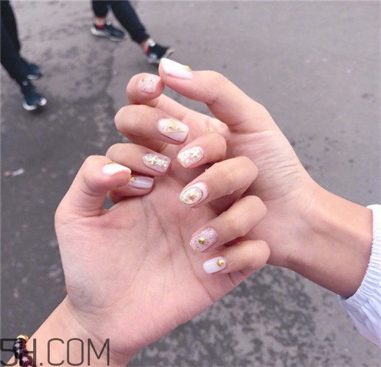 可愛美甲推薦 如何保養(yǎng)做的美甲 可愛美甲推薦 如何保養(yǎng)做的美甲