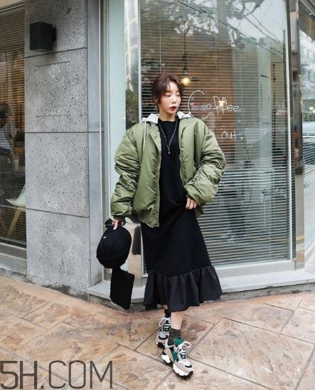 棉服搭配長裙好看嗎？棉襖搭配長裙圖片