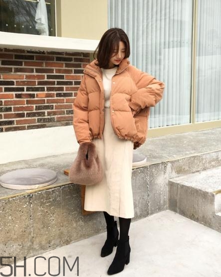 棉服搭配長裙好看嗎？棉襖搭配長裙圖片