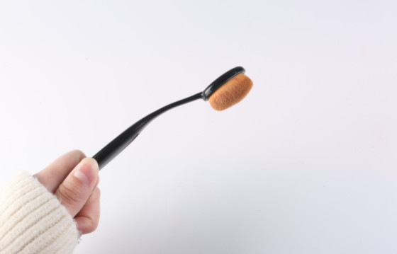 化妝刷子的名稱和用途 你需要哪幾把化妝刷 化妝刷子的名稱和用途 你需要哪幾把化妝刷