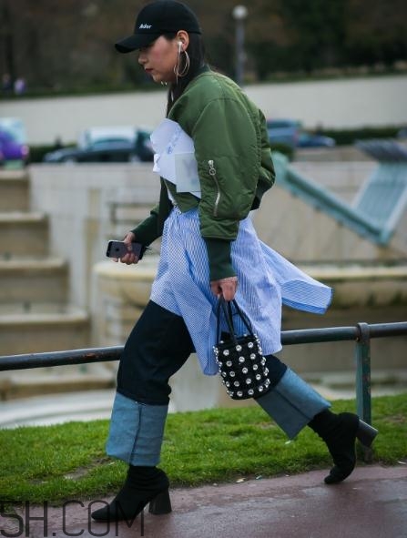 冬天牛仔闊腿褲配什么鞋子？冬天牛仔闊腿褲搭配鞋子圖