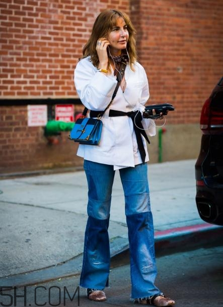 冬天牛仔闊腿褲配什么鞋子？冬天牛仔闊腿褲搭配鞋子圖