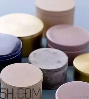 2018流行什么顏色衣服？2018流行衣服顏色搭配