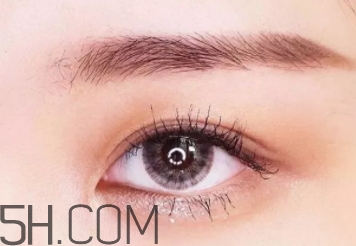 2018年流行什么眼影顏色？2018年眼影流行色