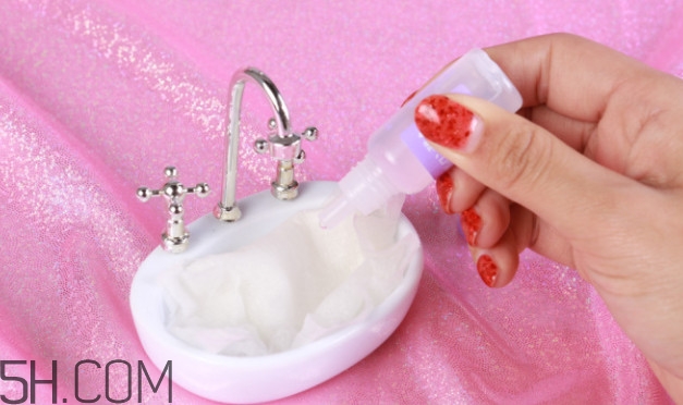 太陽社玻尿酸原液使用方法及搭配建議 太陽社玻尿酸原液使用方法及搭配建議