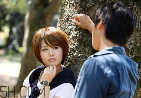 種馬男什么意思 說(shuō)男人是種馬什么意思 種馬男什么意思 說(shuō)男人是種馬什么意思