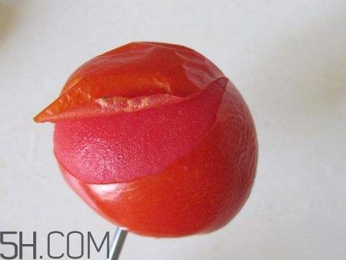 如何快速給西紅柿去皮？西紅柿怎么去皮比較快？