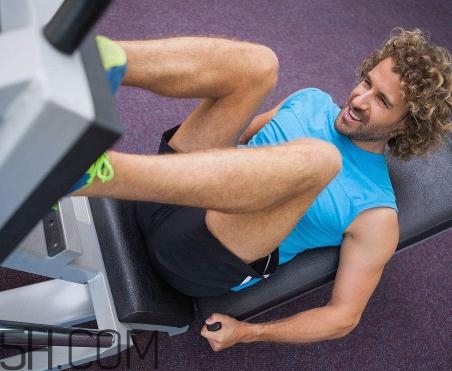 腿舉應該是體重多少倍？正常人腿舉多少重量？