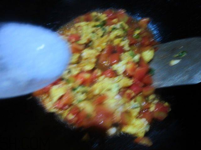 如何快速給西紅柿去皮？西紅柿怎么去皮比較快？