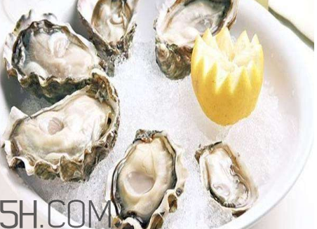 生蠔生吃的做法 吃生蠔要注意什么 生蠔生吃的做法 吃生蠔要注意什么