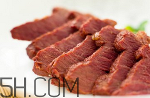 生蠔的食用注意事項(xiàng) 生蠔可以和牛肉一起吃嗎 生蠔的食用注意事項(xiàng) 生蠔可以和牛肉一起吃嗎