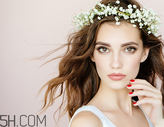 潔爾陰是中藥成分嗎？潔爾陰是純中藥嗎？